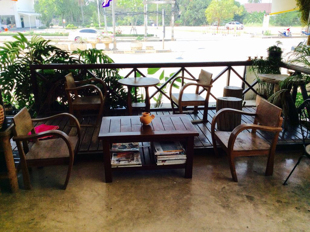 Ez House Hotel Sukhothai Exterior foto