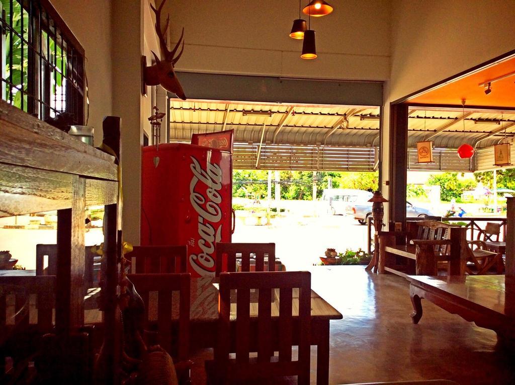 Ez House Hotel Sukhothai Exterior foto
