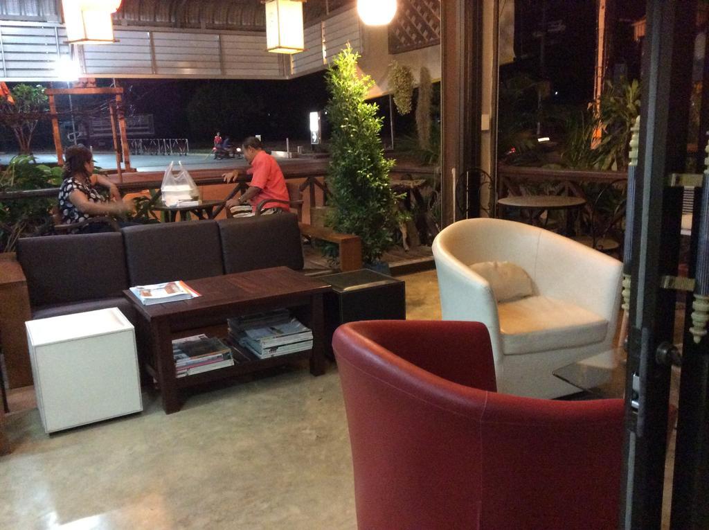 Ez House Hotel Sukhothai Exterior foto